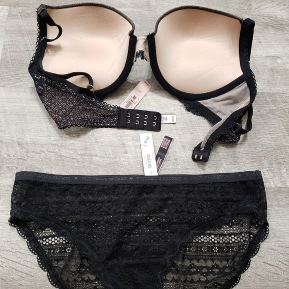 🆕️ NWT Victoria's Secret Bra & Panty Set 32D - Picture 6 of 9